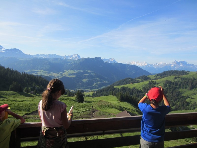 Village Camps International Summer Camp Leysin, Switzerland 2025-08-09 https://www.villagecamps.com/journals_admin/images/684-16-IMG_1870.jpg
