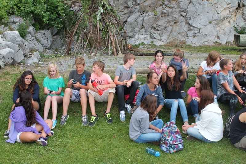 Village Camps International Summer Camp Leysin, Switzerland 2025-08-09 https://www.villagecamps.com/journals_admin/images/691-14-campfirereds0048.jpg