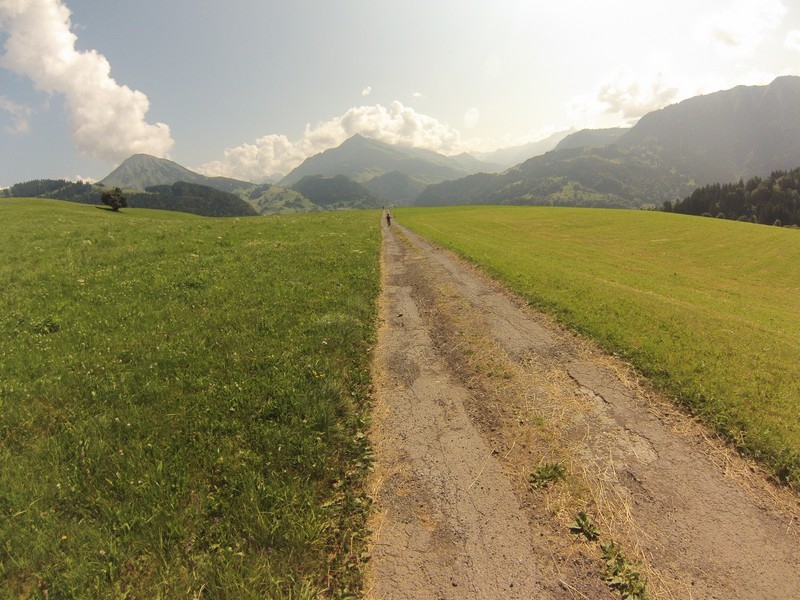 Village Camps International Summer Camp Leysin, Switzerland 2025-08-09 https://www.villagecamps.com/journals_admin/images/694-8-G0210308.jpg