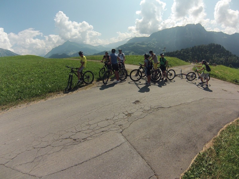 Village Camps International Summer Camp Leysin, Switzerland 2026-08-15 https://www.villagecamps.com/journals_admin/images/694-8-G0290334.jpg