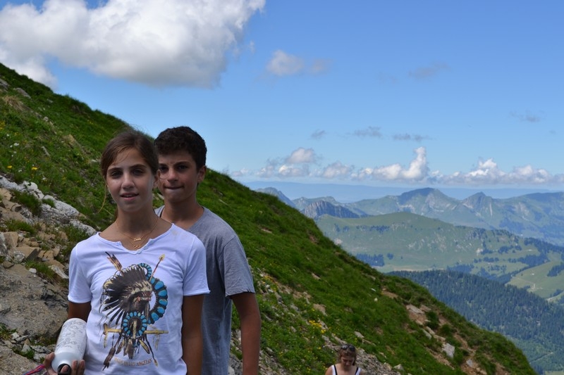 Village Camps International Summer Camp Leysin, Switzerland 2025-08-09 https://www.villagecamps.com/journals_admin/images/708-15-DSC_0562.jpg