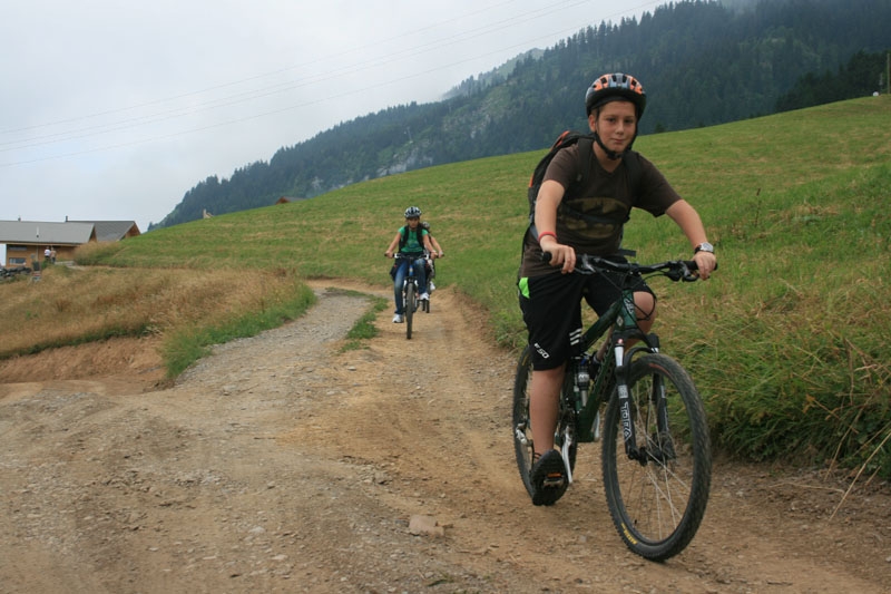 Village Camps International Summer Camp Leysin, Switzerland 2025-08-09 https://www.villagecamps.com/journals_admin/images/83-8-IMG_1622.jpg