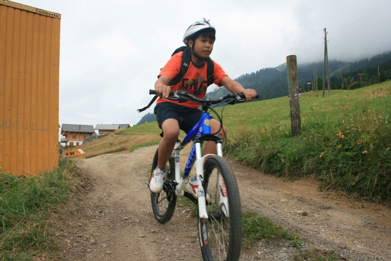 Village Camps International Summer Camp Leysin, Switzerland 2025-08-09 https://www.villagecamps.com/journals_admin/images/83-8-IMG_1632.jpg Village Camps International Summer Camp Leysin, Switzerland 2025-08-09 https://www.villagecamps.com/journals_admin/images/83-8-IMG_1632.jpg