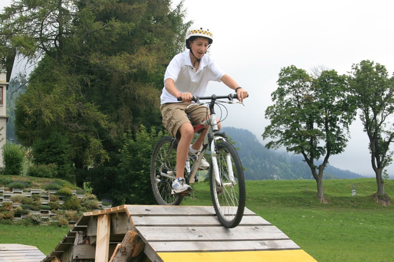 Village Camps International Summer Camp Leysin, Switzerland 2025-08-09 https://www.villagecamps.com/journals_admin/images/83-8-IMG_1657.jpg