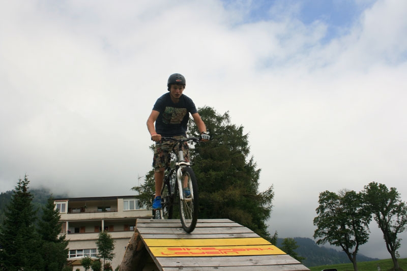 Village Camps International Summer Camp Leysin, Switzerland 2025-08-09 https://www.villagecamps.com/journals_admin/images/83-8-IMG_1664.jpg