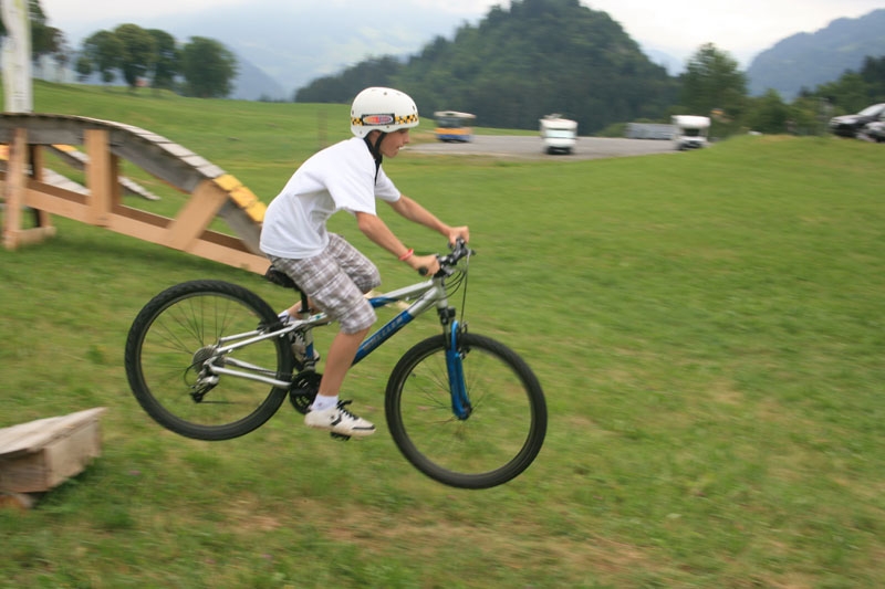 Village Camps International Summer Camp Leysin, Switzerland 2025-08-09 https://www.villagecamps.com/journals_admin/images/83-8-IMG_1679.jpg