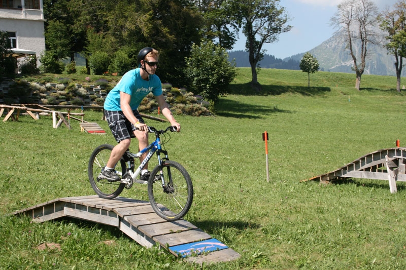 Village Camps International Summer Camp Leysin, Switzerland 2025-08-09 https://www.villagecamps.com/journals_admin/images/87-8-IMG_2270.jpg