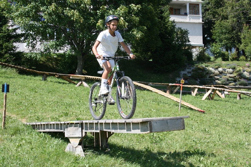Village Camps International Summer Camp Leysin, Switzerland 2026-08-15 https://www.villagecamps.com/journals_admin/images/87-8-IMG_2285.jpg