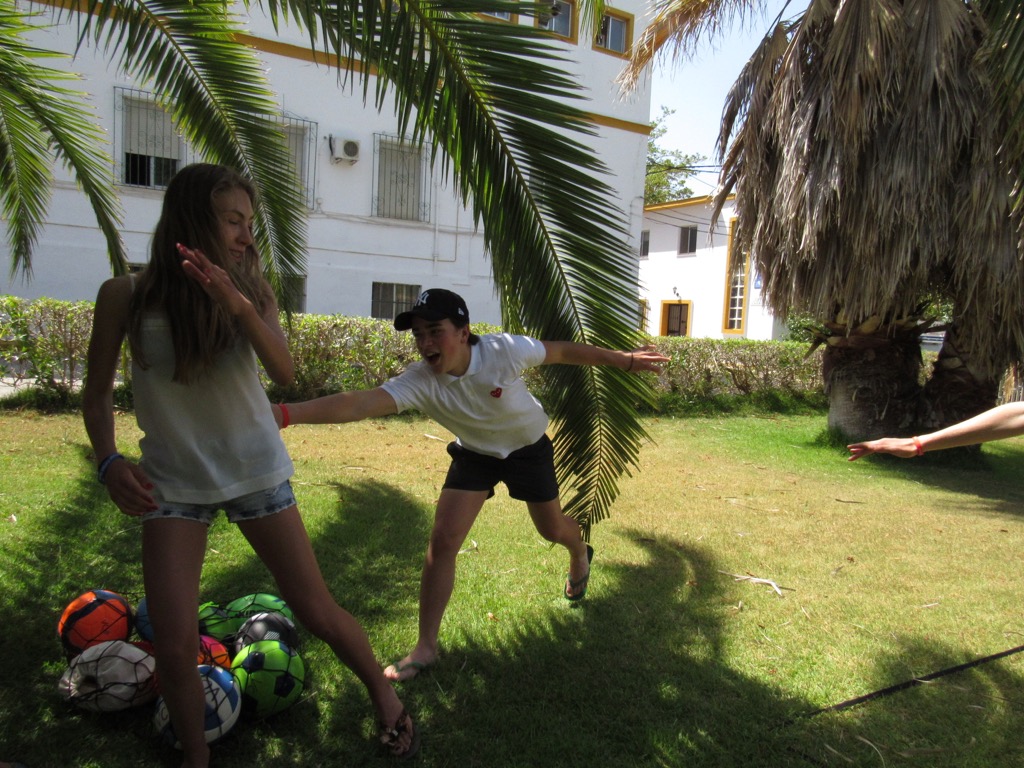 Village Camps International Summer Camp Chiclana, Spain 2017-07-28 https://www.villagecamps.com/journals_admin/images/1464-6622-IMG_0180.jpg