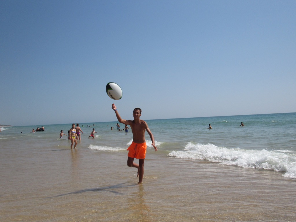 Village Camps International Summer Camp Chiclana, Spain 2017-07-28 https://www.villagecamps.com/journals_admin/images/1467-4267-IMG_0664.jpg