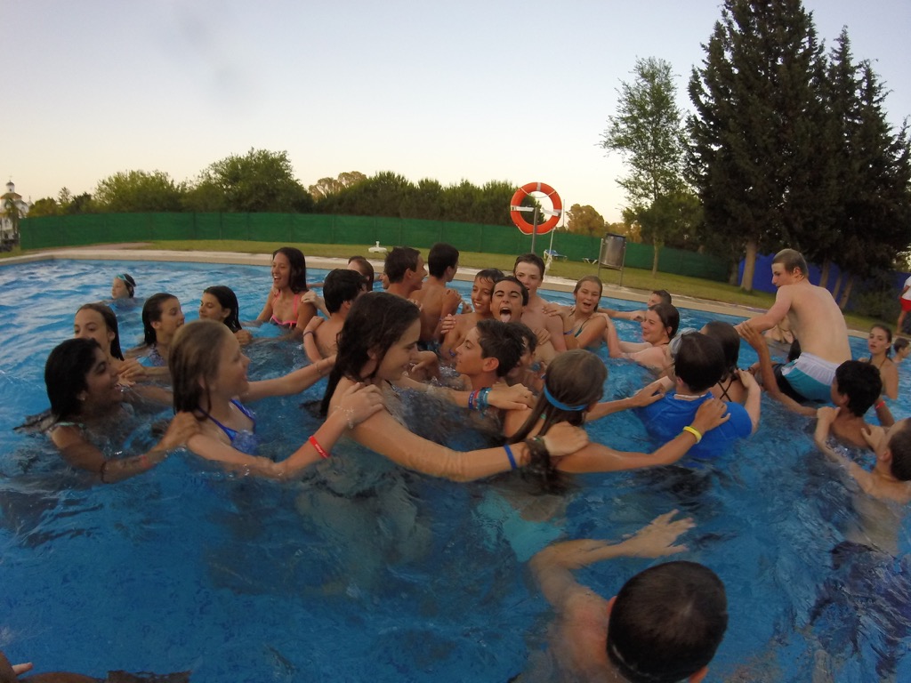 Village Camps International Summer Camp Chiclana, Spain 2017-07-28 https://www.villagecamps.com/journals_admin/images/1469-4113-GOPR0155.jpg