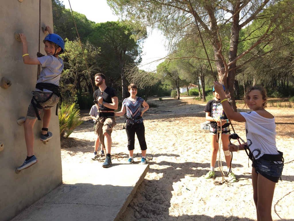 Village Camps International Summer Camp Chiclana, Spain 2017-07-28 https://www.villagecamps.com/journals_admin/images/1471-5723-IMG_7147.jpg