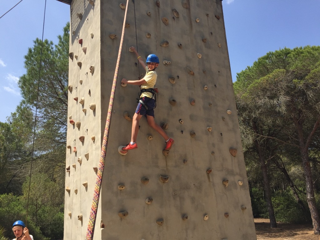 Village Camps International Summer Camp Chiclana, Spain 2017-07-28 https://www.villagecamps.com/journals_admin/images/1471-5725-IMG_7101.jpg