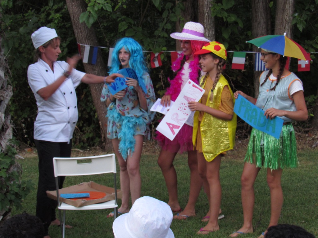 Village Camps International Summer Camp Chiclana, Spain 2017-07-28 https://www.villagecamps.com/journals_admin/images/1474-2695-IMG_1979.jpg