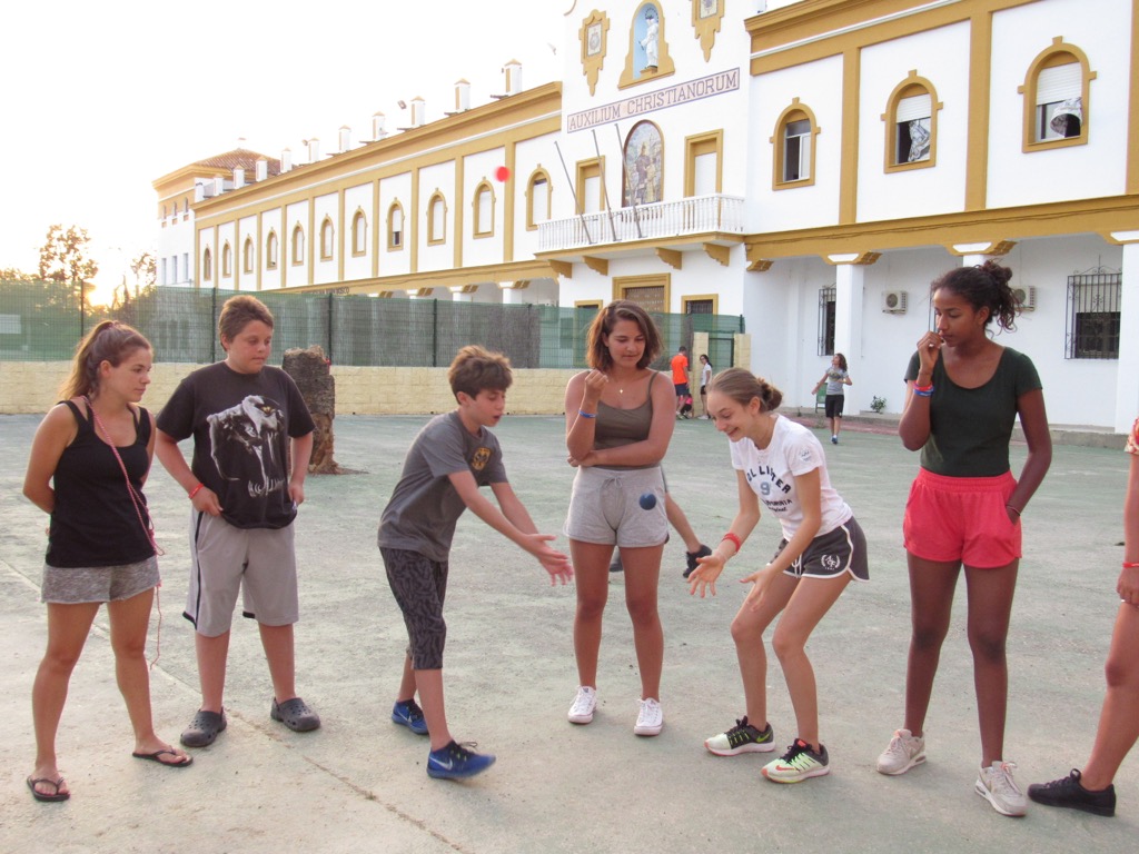 Village Camps International Summer Camp Chiclana, Spain 2017-07-28 https://www.villagecamps.com/journals_admin/images/1509-1730-IMG_2540.jpg