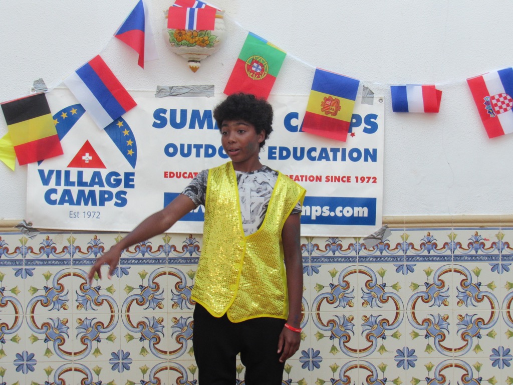 Village Camps International Summer Camp Chiclana, Spain 2017-07-28 https://www.villagecamps.com/journals_admin/images/1518-2430-IMG_3782.jpg