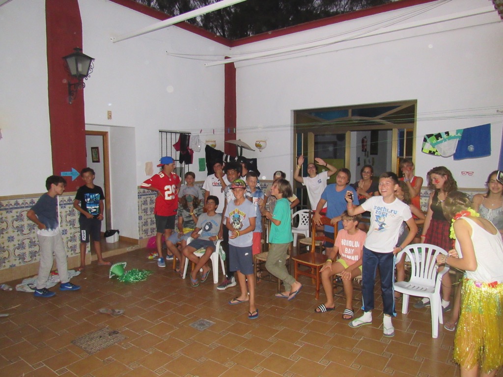 Village Camps International Summer Camp Chiclana, Spain 2017-07-28 https://www.villagecamps.com/journals_admin/images/1518-2531-IMG_3853.jpg
