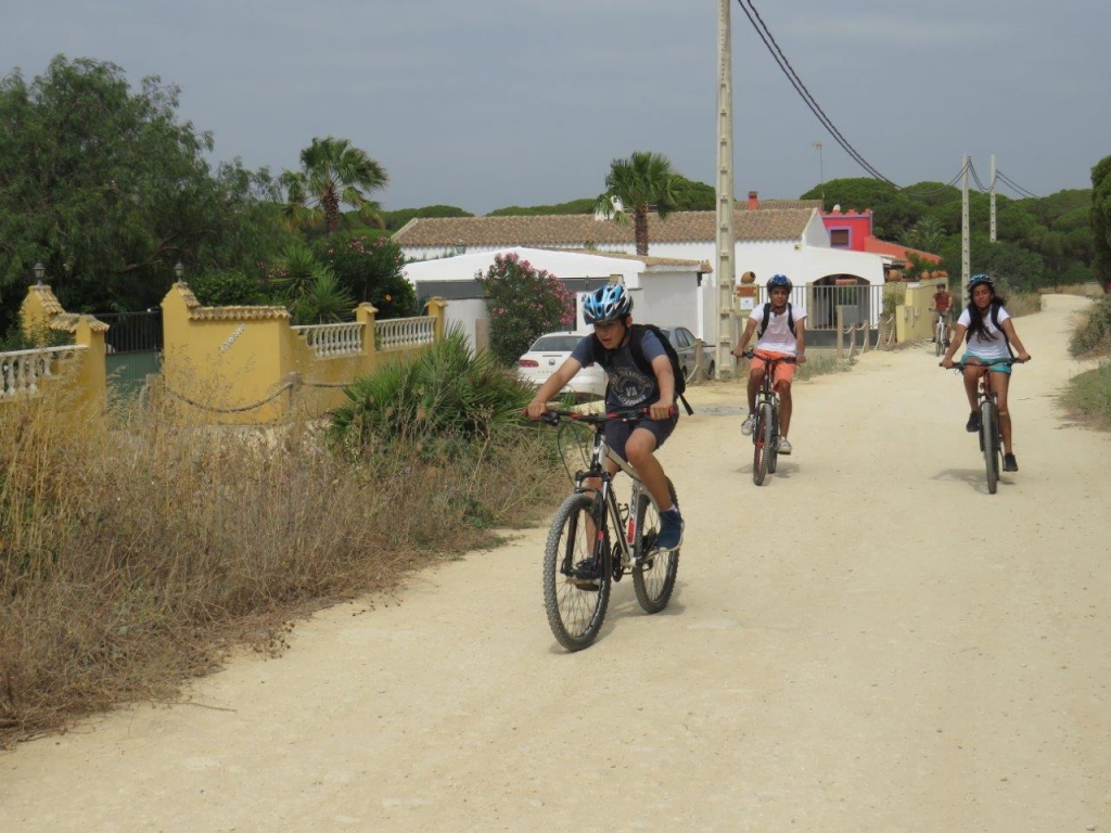 Village Camps International Summer Camp Chiclana, Spain 2017-07-28 https://www.villagecamps.com/journals_admin/images/1824-0349-IMG_4708.jpg