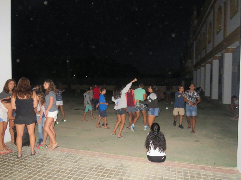 Village Camps International Summer Camp Chiclana, Spain 2017-07-28 https://www.villagecamps.com/journals_admin/images/1828-8385-IMG_5372.jpg