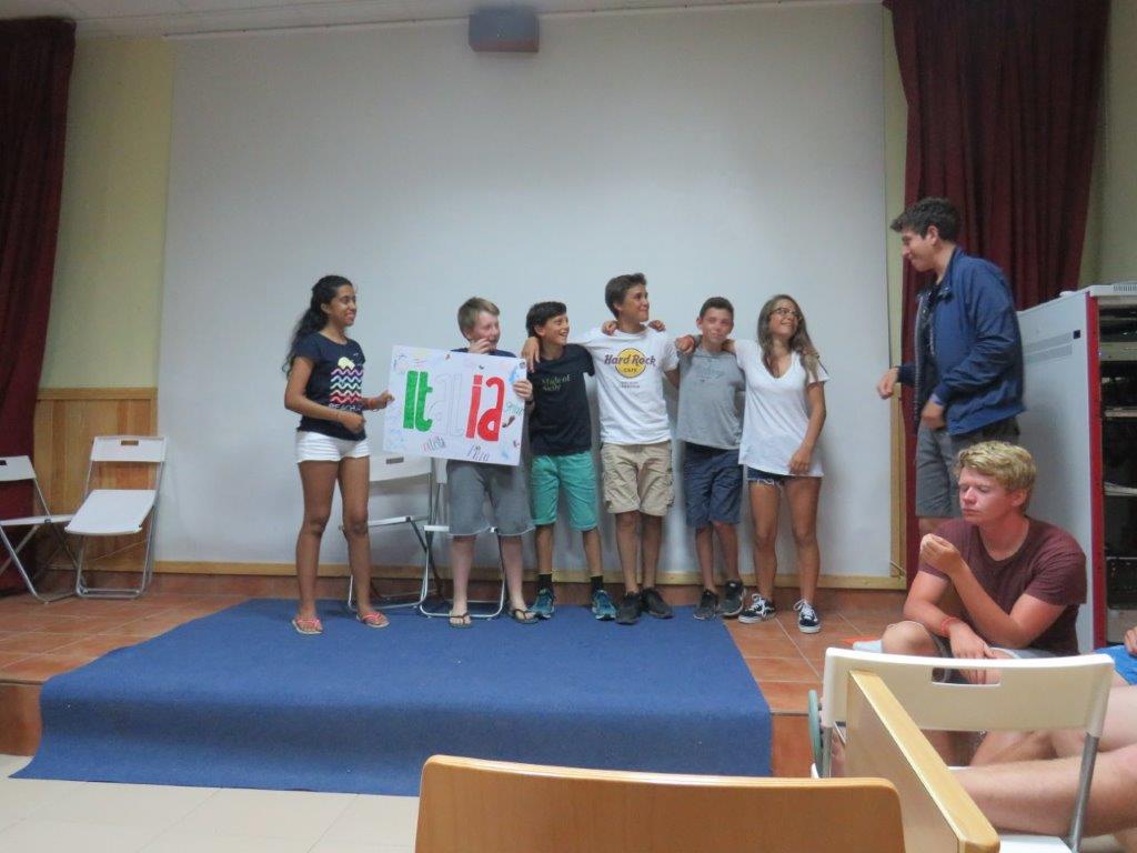 Village Camps International Summer Camp Chiclana, Spain 2017-07-28 https://www.villagecamps.com/journals_admin/images/1830-6350-IMG_5797.jpg