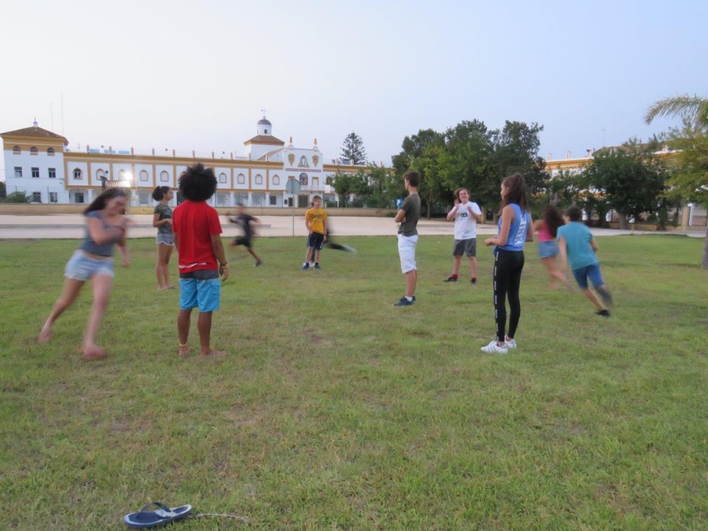 Village Camps International Summer Camp Chiclana, Spain 2017-07-28 https://www.villagecamps.com/journals_admin/images/1835-7492-IMG_6779.jpg