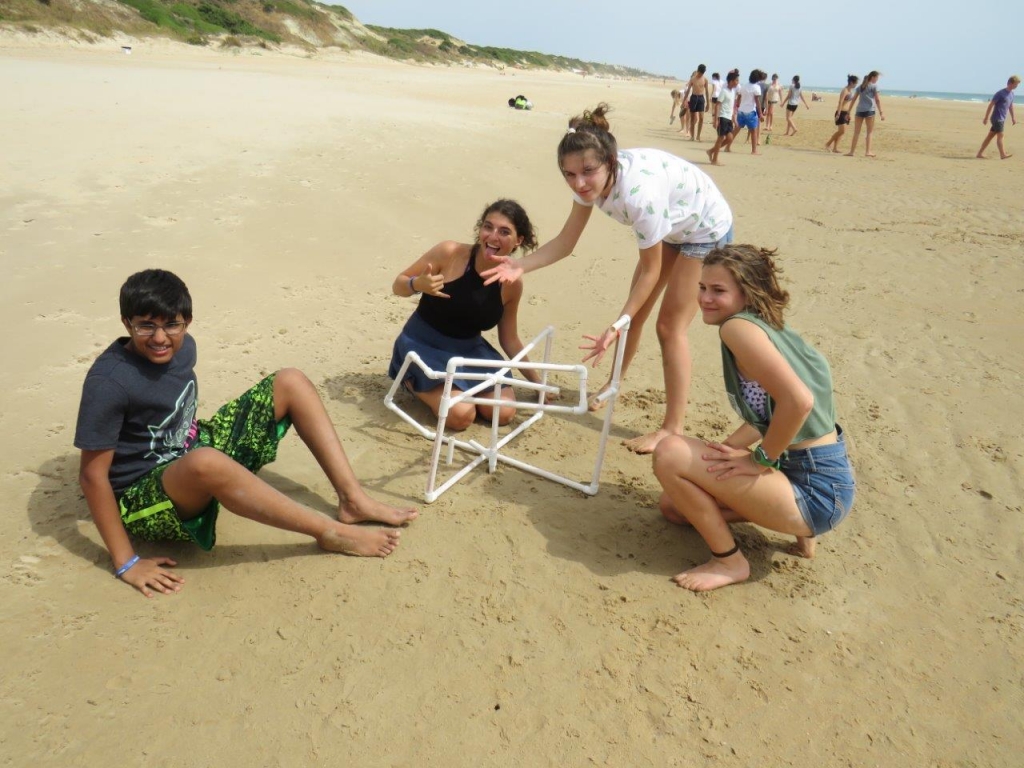 Village Camps International Summer Camp Chiclana, Spain 2017-07-28 https://www.villagecamps.com/journals_admin/images/1836-6530-IMG_6993.jpg
