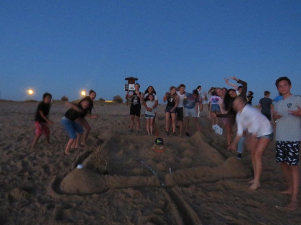 Village Camps International Summer Camp Chiclana, Spain 2017-07-28 https://www.villagecamps.com/journals_admin/images/1840-6269-IMG_8010.jpg