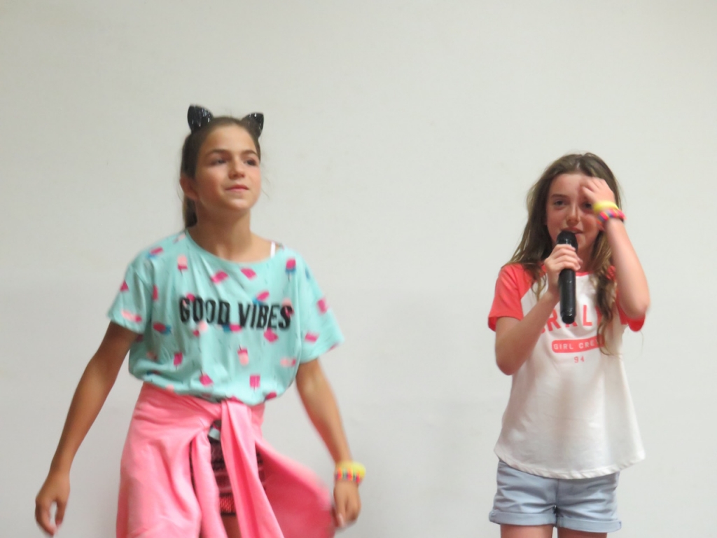 Village Camps International Summer Camp Chiclana, Spain 2017-07-28 https://www.villagecamps.com/journals_admin/images/1843-0358-File44.jpg