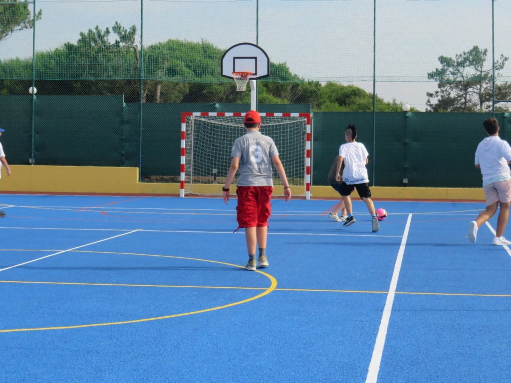 Village Camps International Summer Camp Santa Cruz, Portugal 2025-07-25 https://www.villagecamps.com/journals_admin/images/1947-7642-IMG_0476.jpg