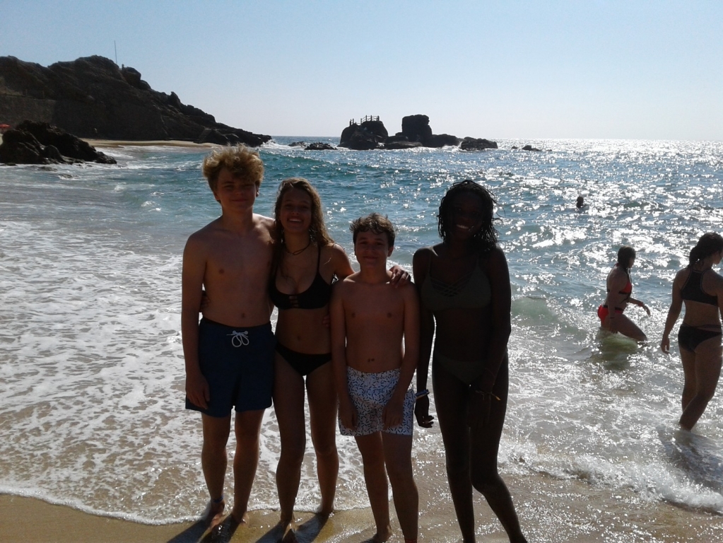 Village Camps International Summer Camp Santa Cruz, Portugal 2025-07-25 https://www.villagecamps.com/journals_admin/images/2009-8162-20180714_170648.jpg