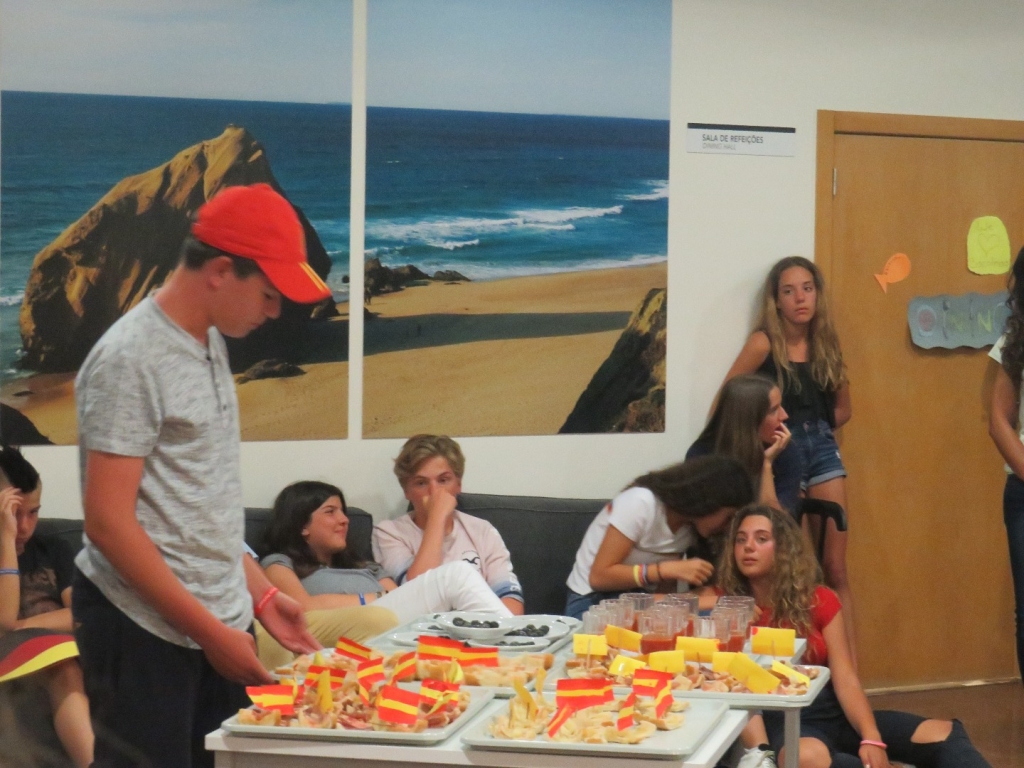 Village Camps International Summer Camp   https://www.villagecamps.com/journals_admin/images/2012-1840-IMG_3034.jpg