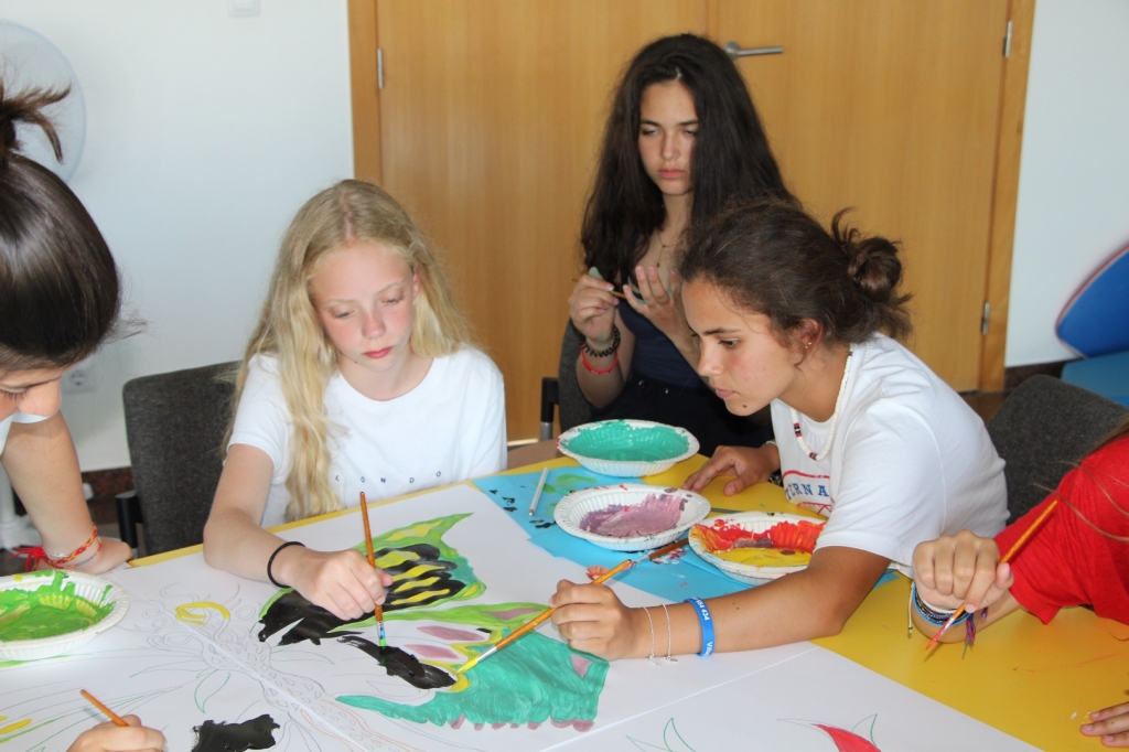 Village Camps International Summer Camp Santa Cruz, Portugal 2025-07-25 https://www.villagecamps.com/journals_admin/images/2013-1120-IMG_8607.jpg