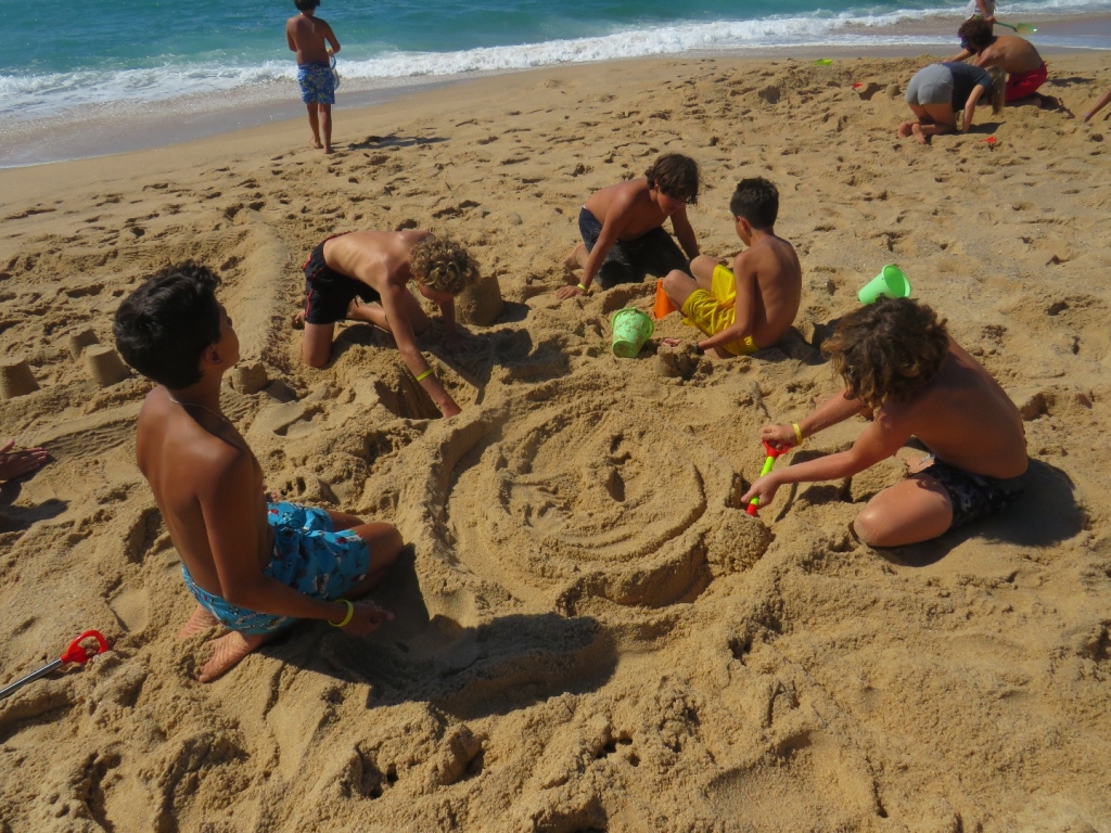 Village Camps International Summer Camp Santa Cruz, Portugal 2025-07-25 https://www.villagecamps.com/journals_admin/images/2077-1778-IMG_4643.jpg