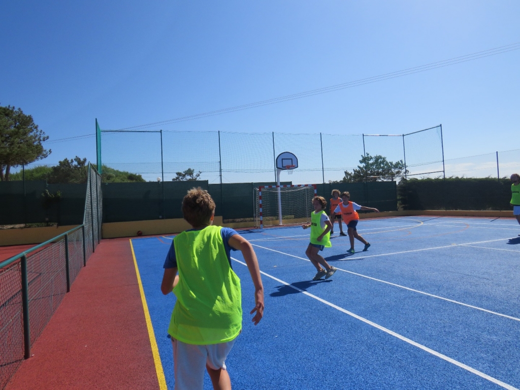 Village Camps International Summer Camp   https://www.villagecamps.com/journals_admin/images/2080-1428-IMG_5408.jpg