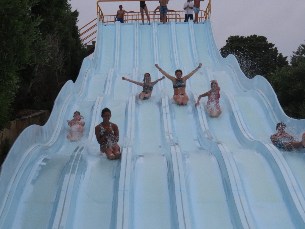 Village Camps International Summer Camp Santa Cruz, Portugal 2025-07-25 https://www.villagecamps.com/journals_admin/images/2081-7232-IMG_5563.jpg