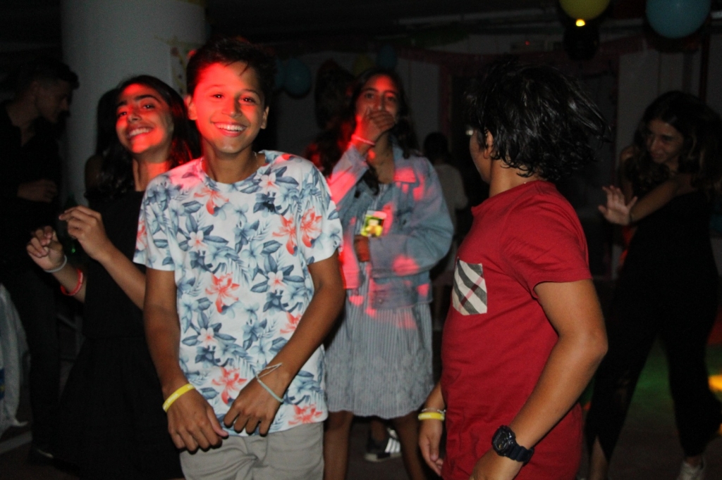 Village Camps International Summer Camp Santa Cruz, Portugal 2025-07-25 https://www.villagecamps.com/journals_admin/images/2085-8228-IMG_9416.jpg