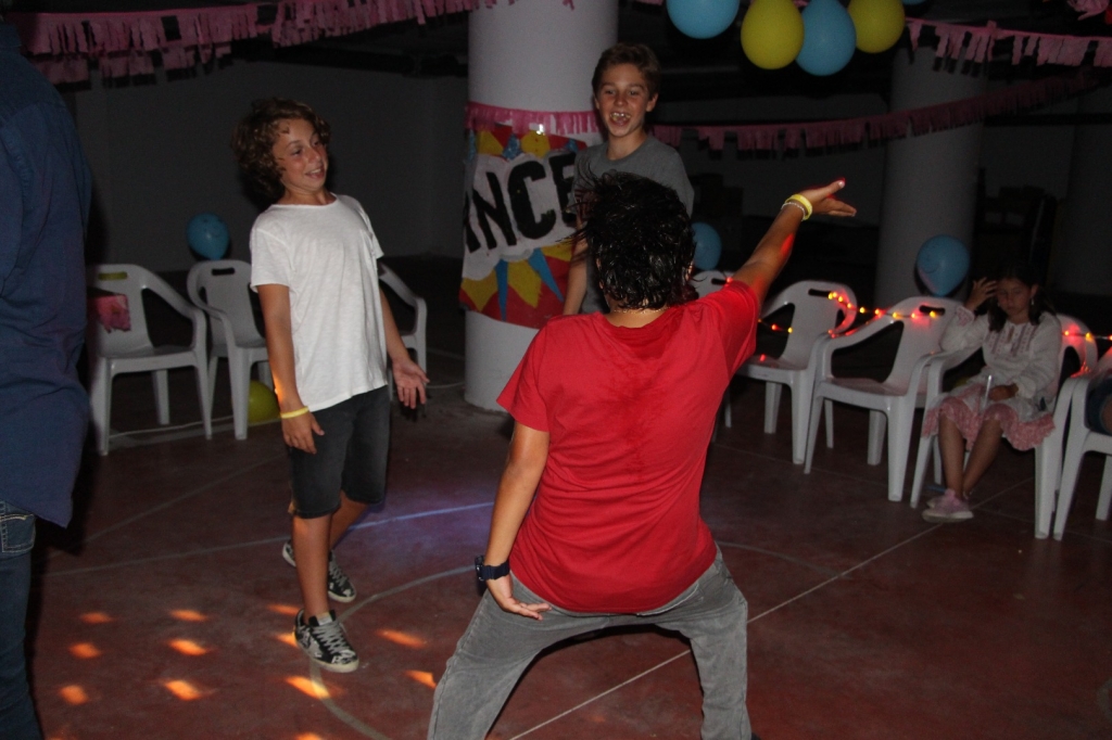 Village Camps International Summer Camp Santa Cruz, Portugal 2025-07-25 https://www.villagecamps.com/journals_admin/images/2085-8249-IMG_9447.jpg
