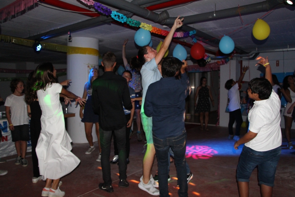 Village Camps International Summer Camp Santa Cruz, Portugal 2025-07-25 https://www.villagecamps.com/journals_admin/images/2085-8253-IMG_9454.jpg