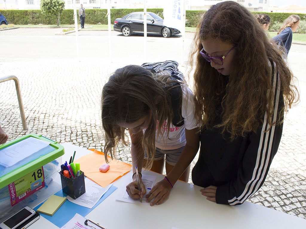Village Camps International Summer Camp Santa Cruz, Portugal 2025-07-25 https://www.villagecamps.com/journals_admin/images/2182-0102-_MG_3866.jpg