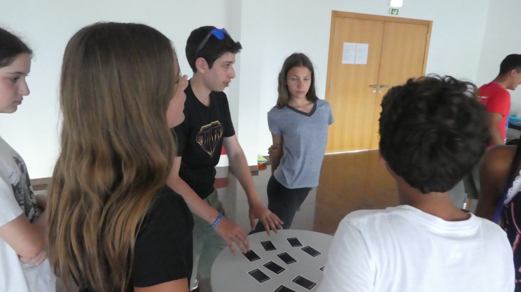 Village Camps International Summer Camp Santa Cruz, Portugal 2025-07-25 https://www.villagecamps.com/journals_admin/images/2189-5607-P1040500.jpg