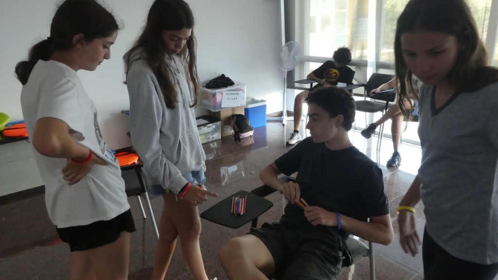 Village Camps International Summer Camp Santa Cruz, Portugal 2025-07-25 https://www.villagecamps.com/journals_admin/images/2189-5607-P1040505.jpg