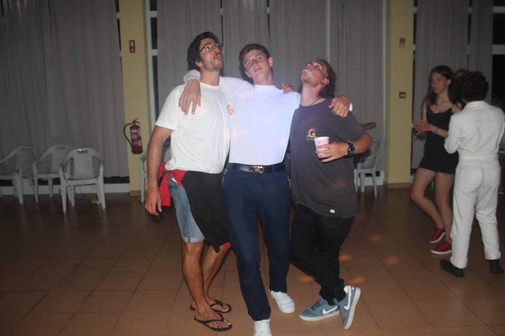 Village Camps International Summer Camp Santa Cruz, Portugal 2025-07-25 https://www.villagecamps.com/journals_admin/images/2191-2092-IMG_9161.jpg