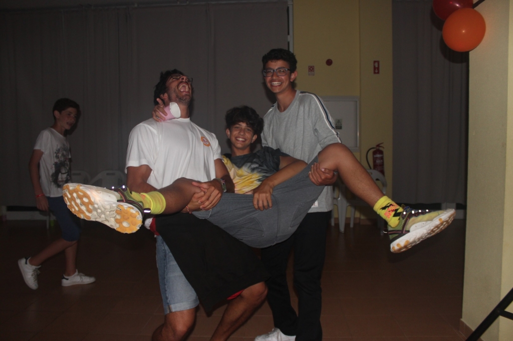 Village Camps International Summer Camp Santa Cruz, Portugal 2026-07-31 https://www.villagecamps.com/journals_admin/images/2191-2096-IMG_9165.jpg Village Camps International Summer Camp Santa Cruz, Portugal 2026-07-31 https://www.villagecamps.com/journals_admin/images/2191-2096-IMG_9165.jpg