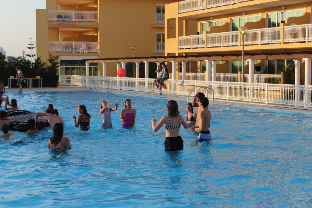 Village Camps International Summer Camp Santa Cruz, Portugal 2025-07-25 https://www.villagecamps.com/journals_admin/images/2193-2240-IMG_8291.jpg