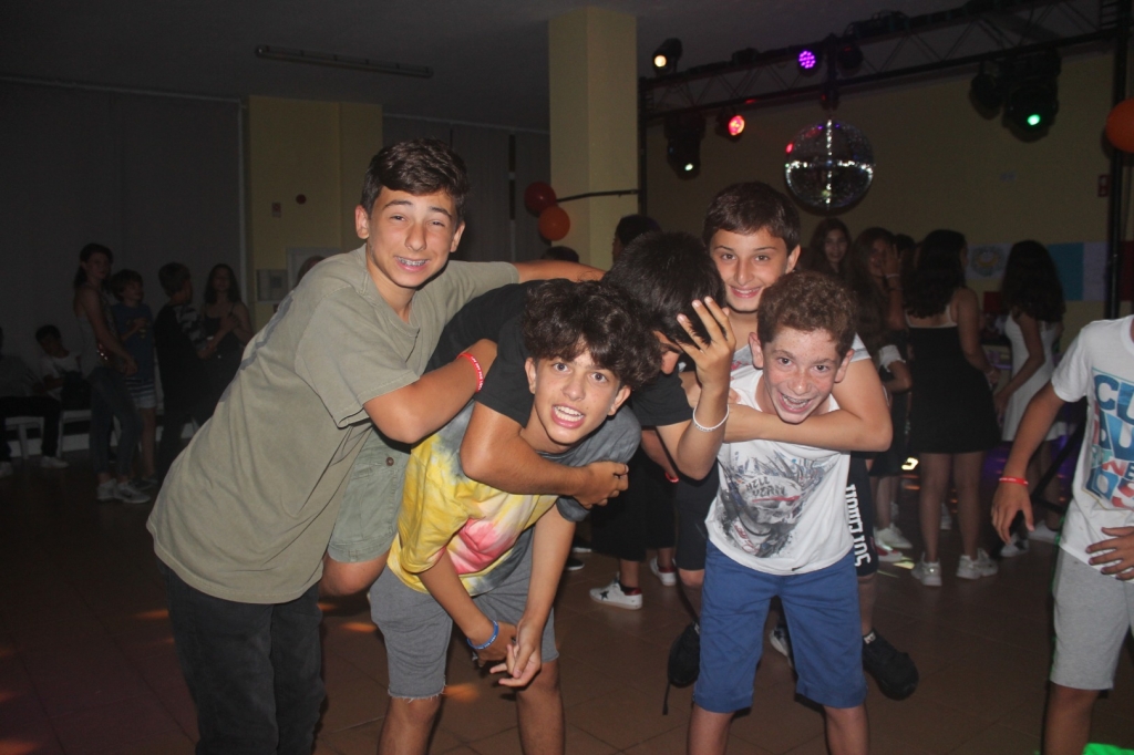 Village Camps International Summer Camp Santa Cruz, Portugal 2025-07-25 https://www.villagecamps.com/journals_admin/images/2194-2293-IMG_9209.jpg Village Camps International Summer Camp Santa Cruz, Portugal 2025-07-25 https://www.villagecamps.com/journals_admin/images/2194-2293-IMG_9209.jpg