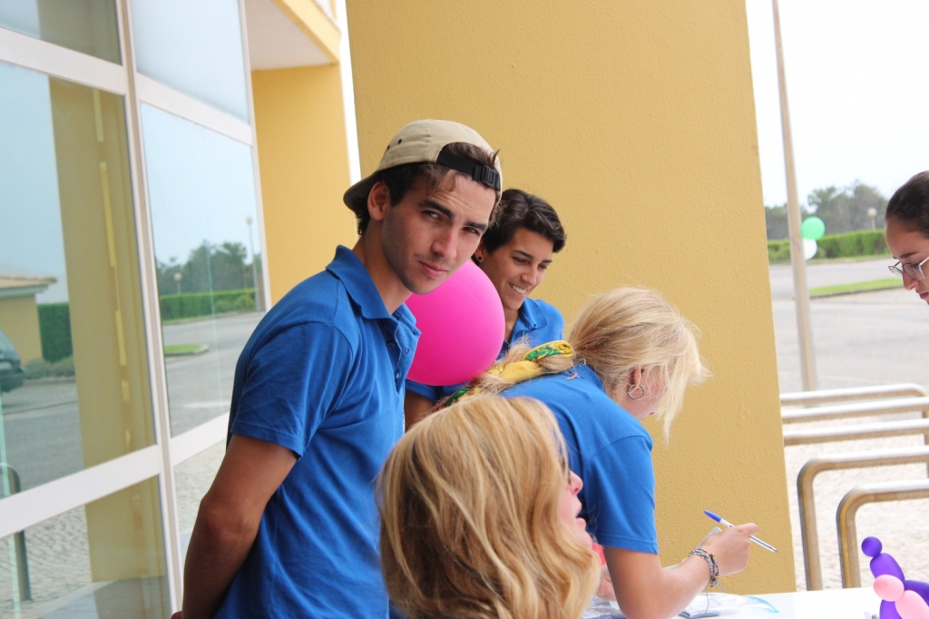 Village Camps International Summer Camp Santa Cruz, Portugal 2025-07-25 https://www.villagecamps.com/journals_admin/images/2252-0102-IMG_9414.jpg