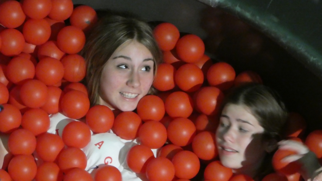 Village Camps International Summer Camp Santa Cruz, Portugal 2025-07-25 https://www.villagecamps.com/journals_admin/images/2256-4480-P1040729.jpg