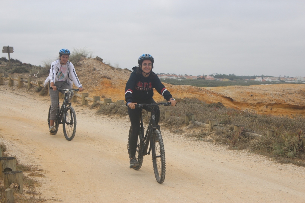 Village Camps International Summer Camp Santa Cruz, Portugal 2025-07-25 https://www.villagecamps.com/journals_admin/images/2258-0499-IMG_1213.jpg