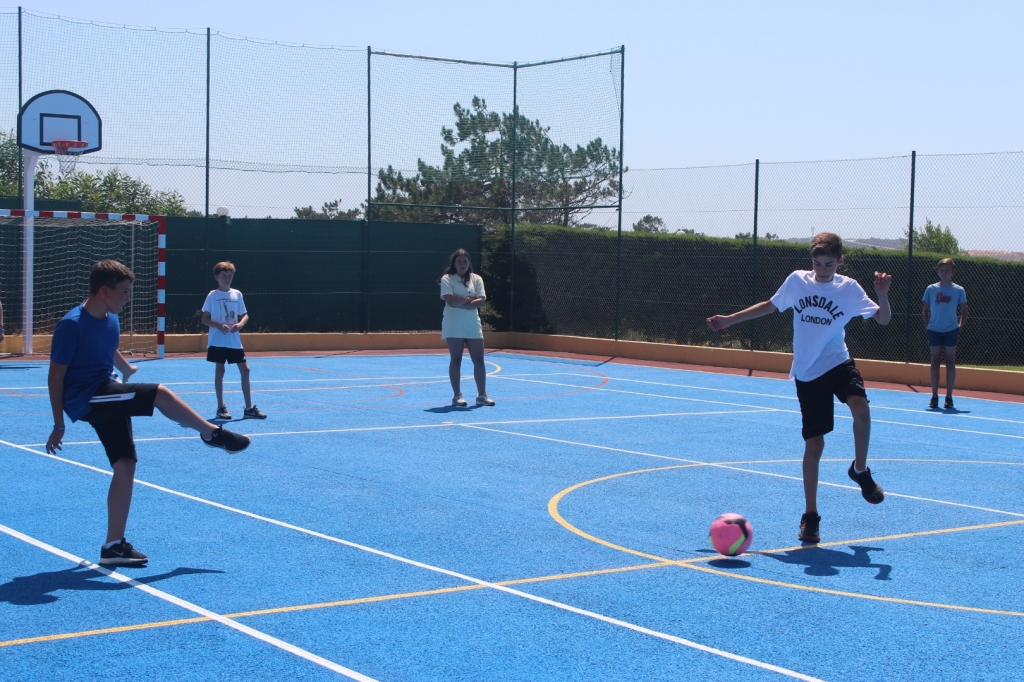 Village Camps International Summer Camp Santa Cruz, Portugal 2025-07-25 https://www.villagecamps.com/journals_admin/images/2259-0276-IMG_1611.jpg