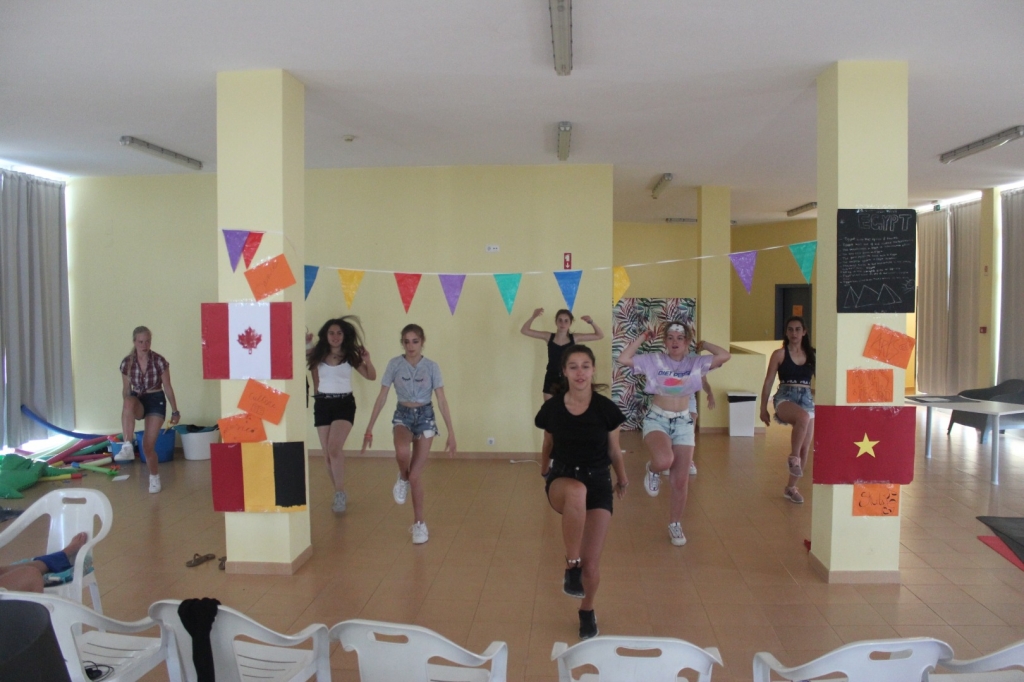 Village Camps International Summer Camp Santa Cruz, Portugal 2025-07-25 https://www.villagecamps.com/journals_admin/images/2259-0295-IMG_1653.jpg